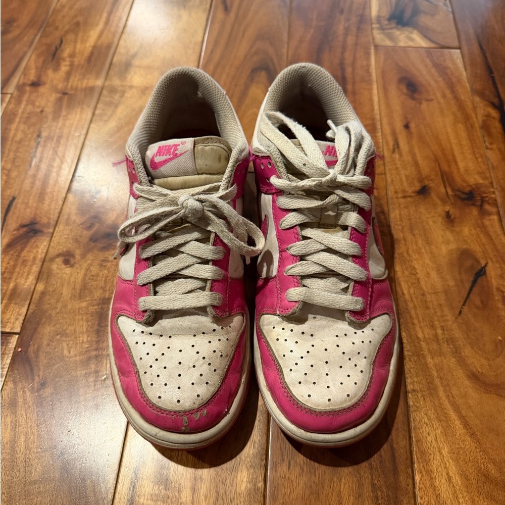 Nike Pink and Cream Sneakers Jordan Dunks size 6